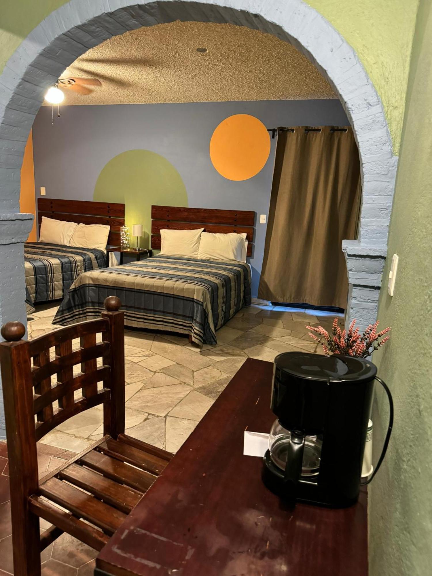 Hotel Camino De Allende Альенде Экстерьер фото